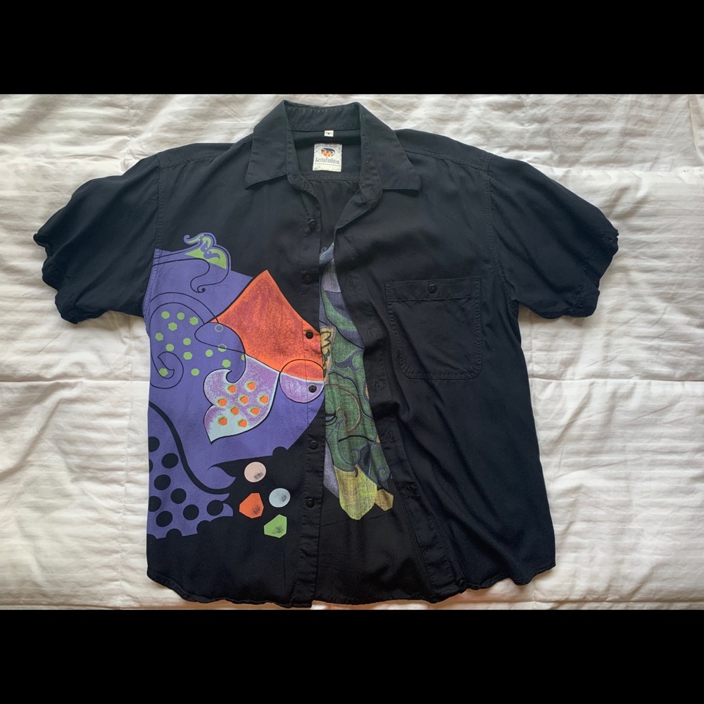 Keris Fashion button up